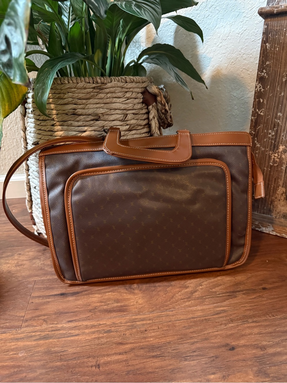 Vintage 1987 Briefcase/Travel Bag “Never Used”